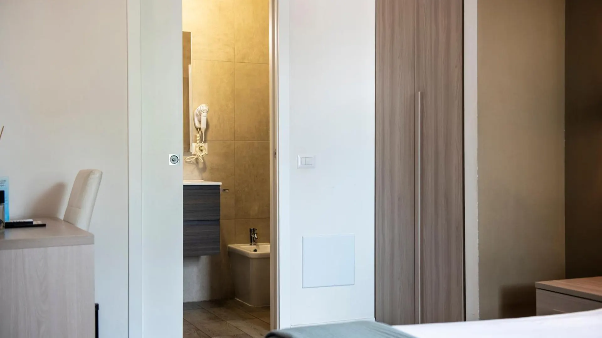 Villa Fenix Osio Sotto 2 0*,